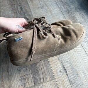 Lems Tan Chukka Suede Boots